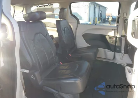 2017 Chrysler Pacifica Touring-L Plus из США, поврежденный, VIN 2C4RC1EG7HR555832